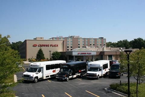 Crowne Plaza Noorthfield-Chicag